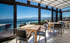 Cliff Lodge Gansbaai 4*